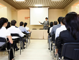 若手社員研修イメージ